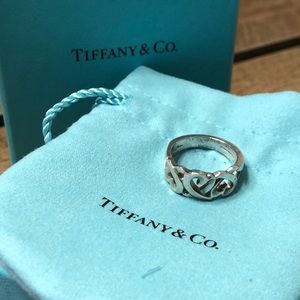 Tiffany & Co Paloma Picasso triple heart ring